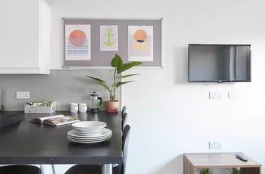 Western Way, City Centre, Exeter - Image 2